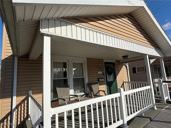 2nd image of 633 Fair Ave NW
