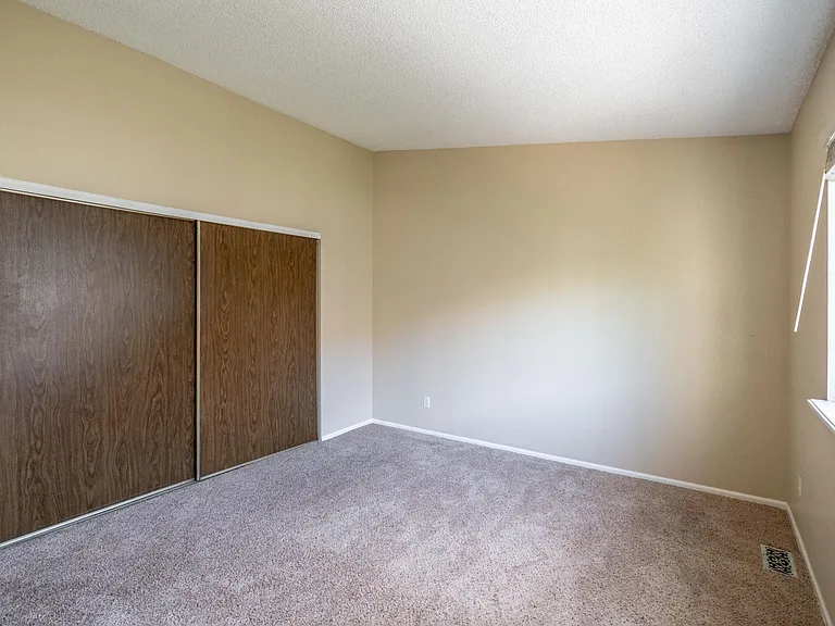 4221 S Mobile Cir #D — Photo 19