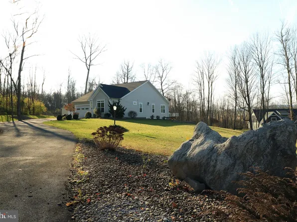 151 Jagger Ln, Bellefonte, PA 16823