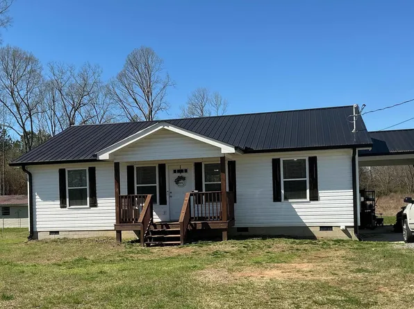 561 Walter Whitt Rd, Boaz, AL 35956