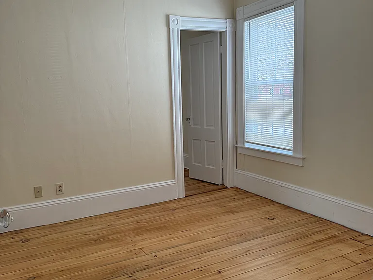 5 Pleasant St #1 — Photo 7