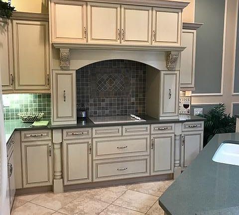 4th image of 530 Olympic Cir