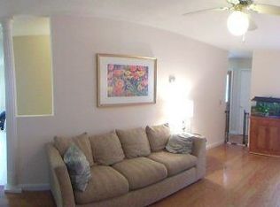 36 Manor Blvd, Hanahan, SC 29410