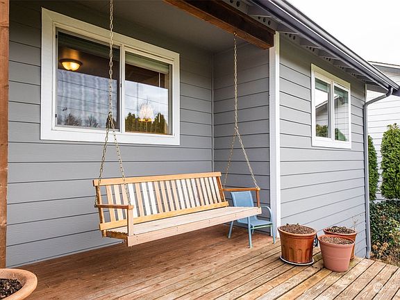 4th image of 1336 Cascadia Drive