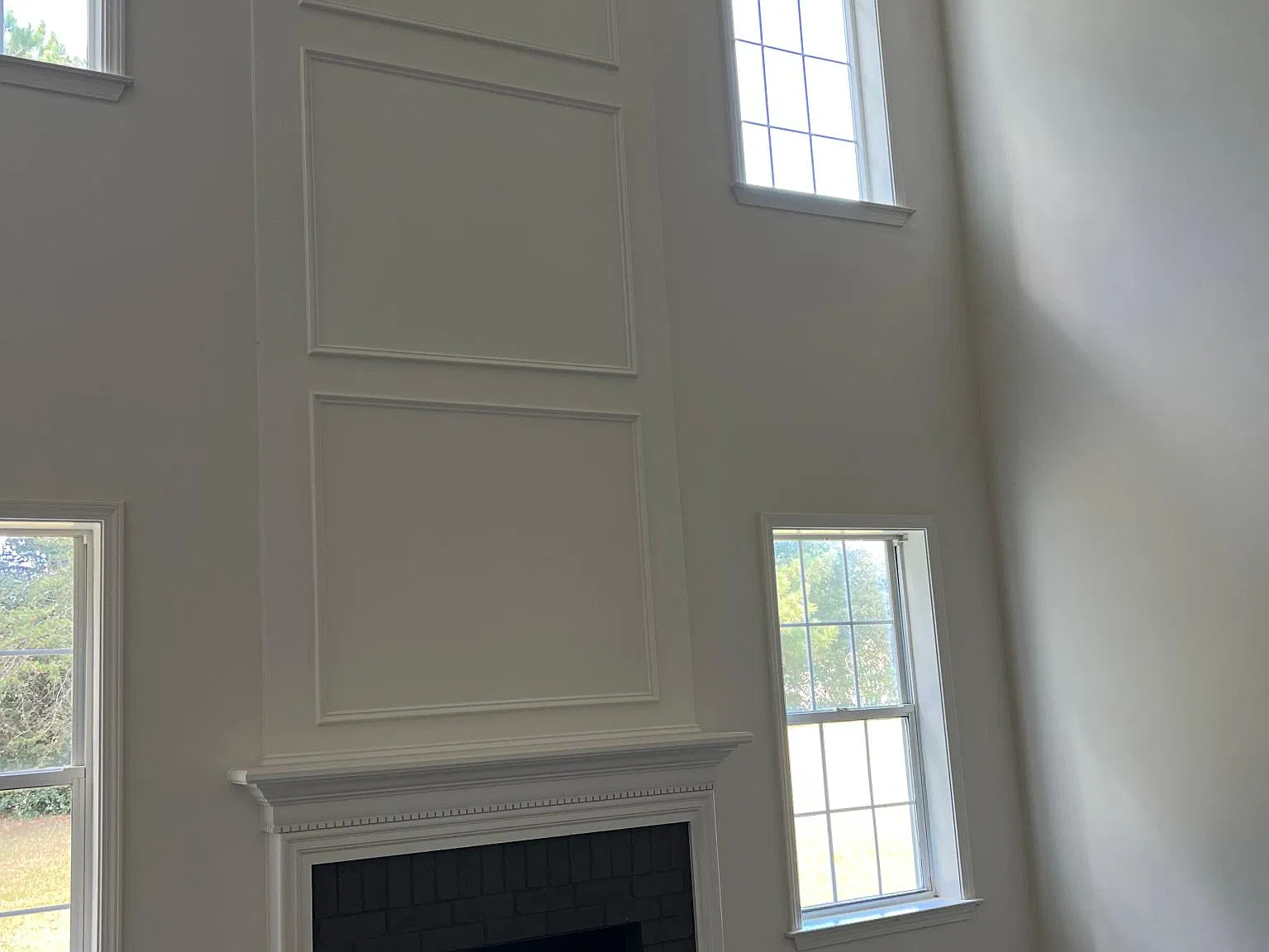 3 bed, 2039 sqft, $2,350 — Photo 4