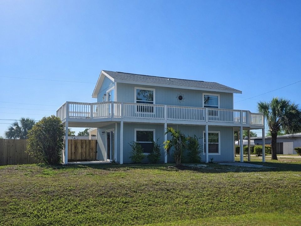 1st image of 1125 Everest Rd