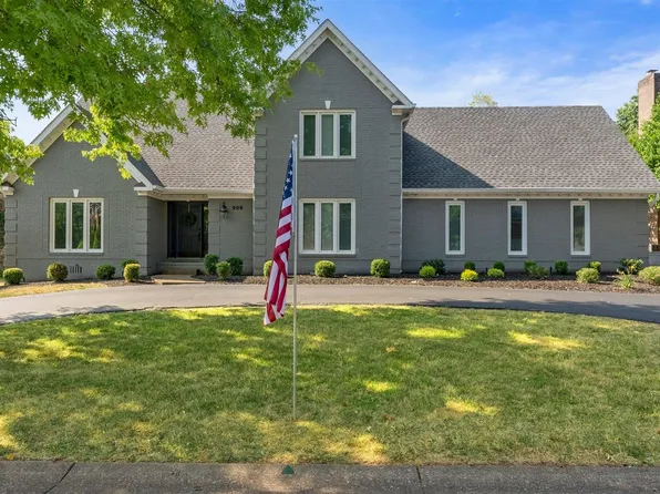 906 Fairway St, Bowling Green, KY 42103