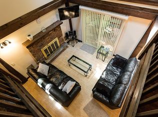 1112 Mountain Springs Dr, Reeders, PA 18352