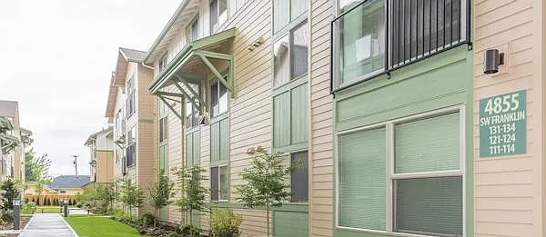 Photo 1 of 9 - Franklin and Tucker Apartments - Beaverton, OR Primary Photo - Franklin and Tucker Apartments