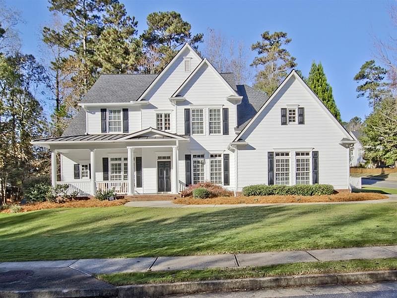 1st image of 416 Lake Forest Dr