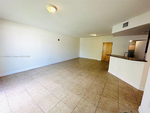 5th image of 118 Zamora Ave APT 308