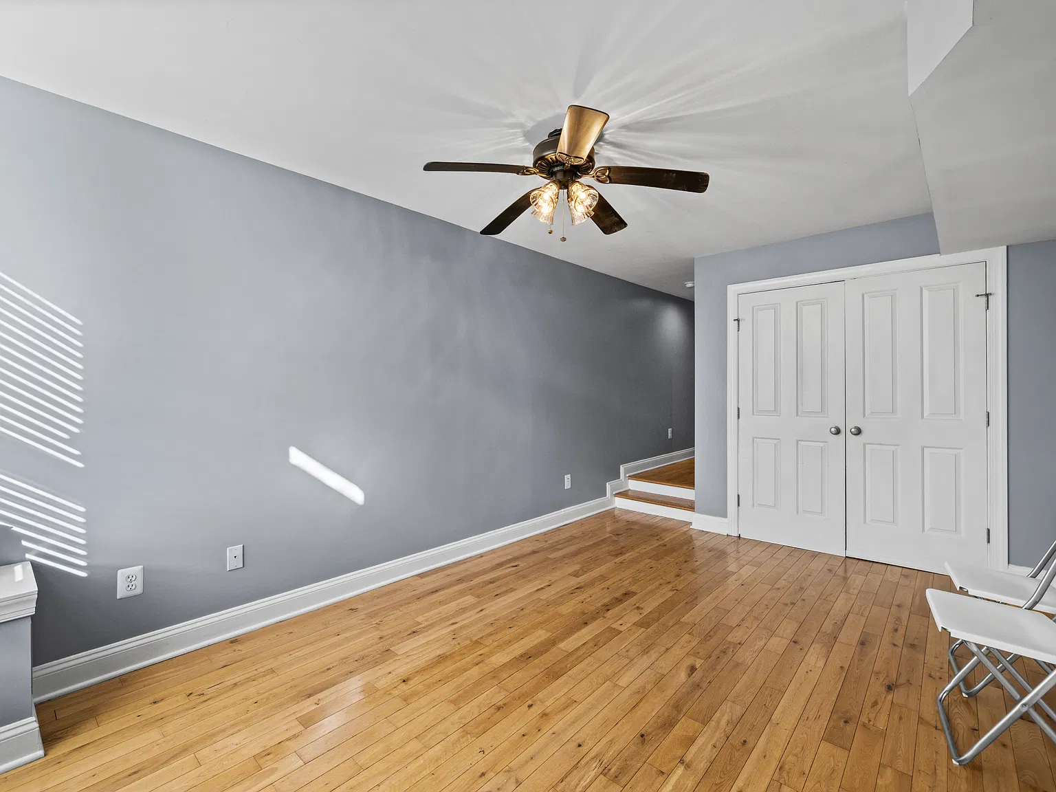 2 bed, 1310 sqft, $2,160 — Photo 4