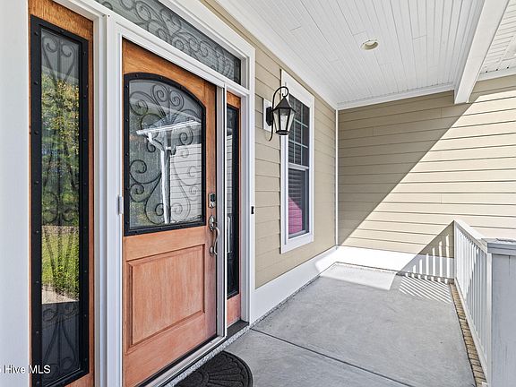 5th image of 1115 Eldora Court