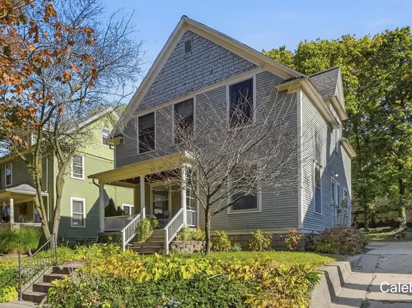 44 Auburn Ave SE, Grand Rapids, MI 49506