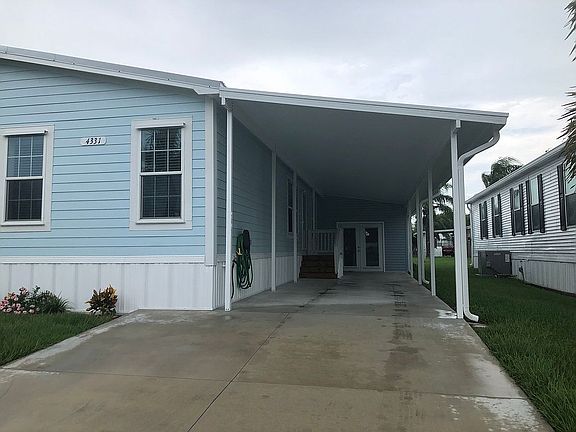 3rd image of 4331 SW 10th Way