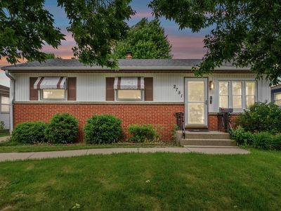 2751 South 98th STREET, West Allis, WI, 53227