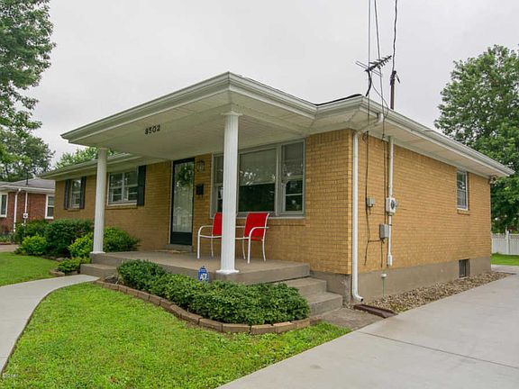 4th image of 8502 Madrone Ave