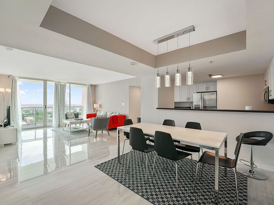 1st image of 650 Avenue Line #8