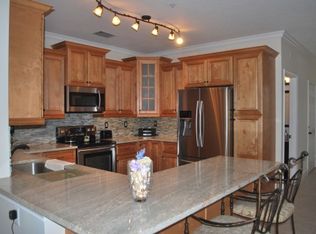 1101 Beach Rd, Palm beach shores, FL 33404