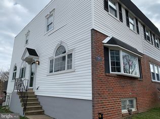 15095 London Rd, Philadelphia, PA 19116