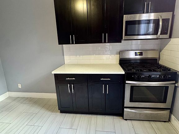 Spacious Kitchen