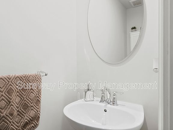 4th image of 112 Freedom Way