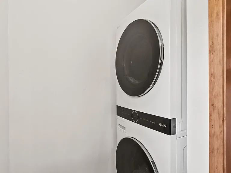 Washer/Dryer