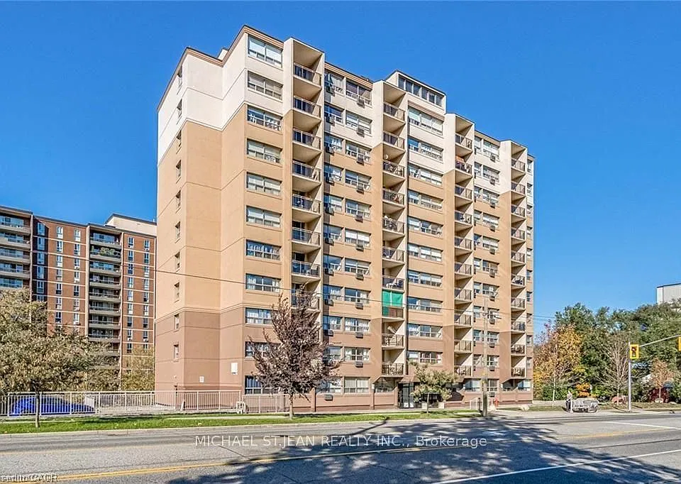1950 Main St W #503