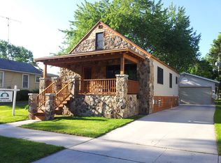 270 E Cotton St, Fond Du Lac, WI 54935