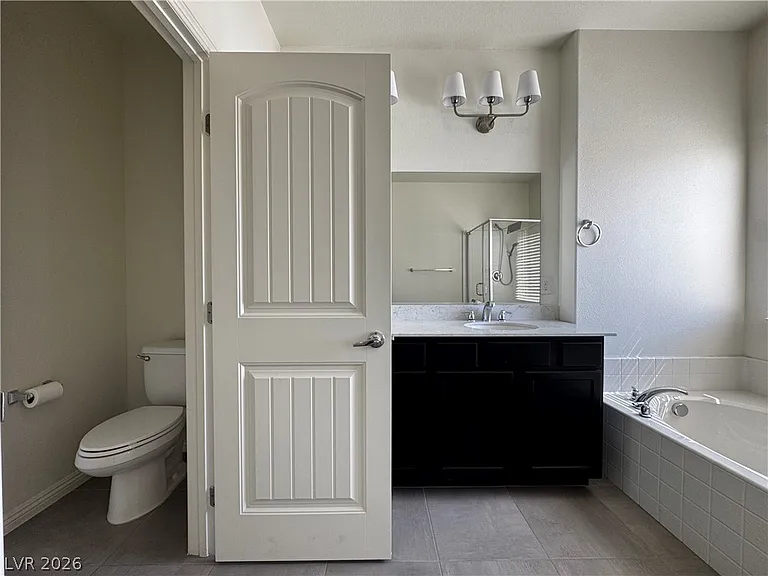 8368 Aruba Blue Creek Ct — Photo 32