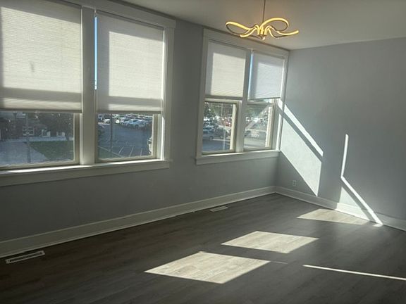 4th image of 812-814 Washington St #814A-3