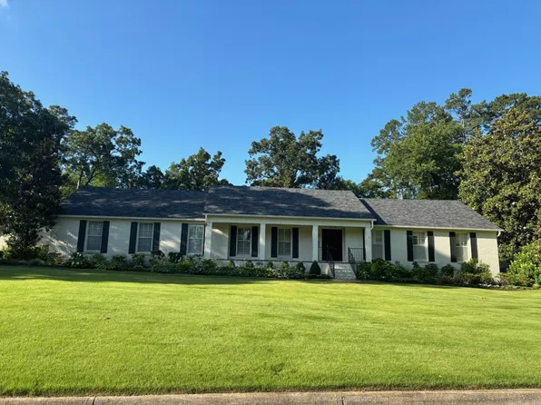 539 Valley Club Cir, Little Rock, AR 72212