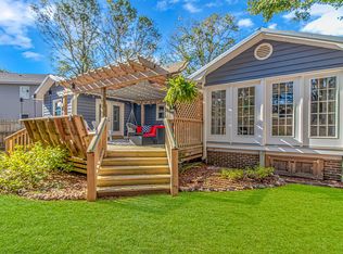 108 Paula Cir, Oak Island, NC 28465