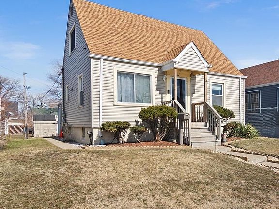 2nd image of 2619 Kenwood St