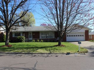 1117 Eastview Ct, Boonville, MO 65233
