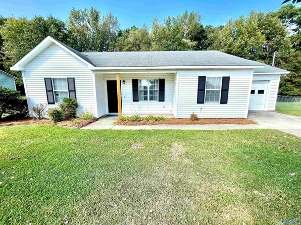 330 Southern Meadows Dr, Boaz, AL 35957