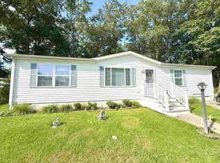 6 Clark Ct, Mays Landing, NJ 08330