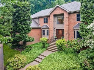 3248 Hampton Oaks Dr, Allison Park, PA 15101