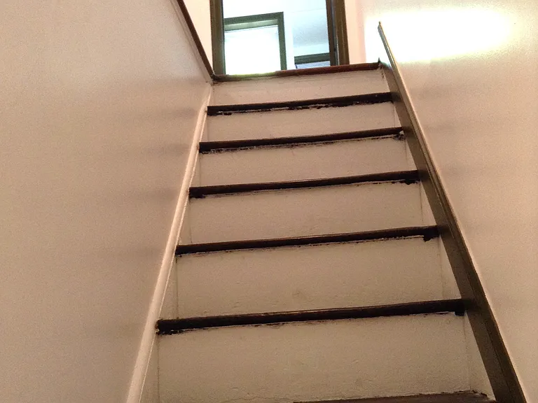 28 Croton Ave #3 — Photo 14