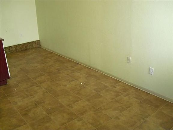 4th image of 2634 Bolker Dr