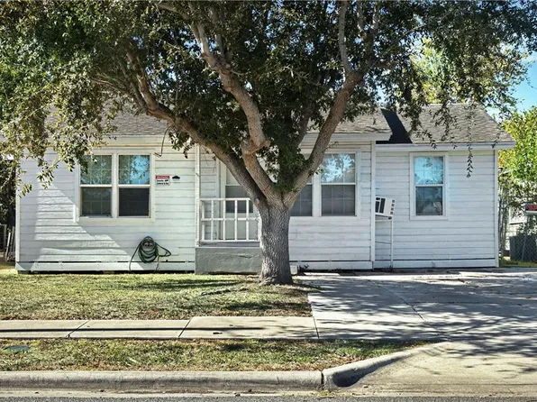 4533 W Nesbitt Dr, Corpus Christi, TX 78415