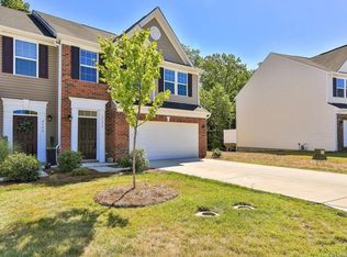 2594 Norman Isle Dr, Denver, NC 28037