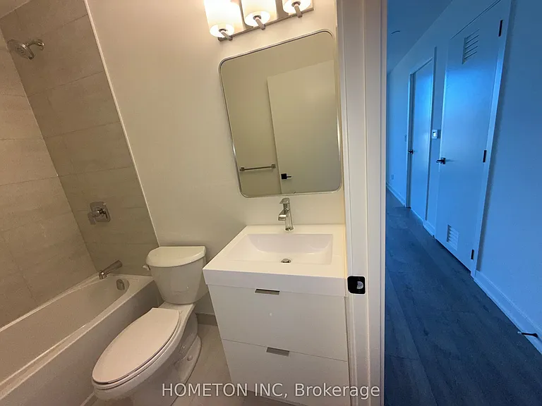33 Erie Ave #401 — Photo 7