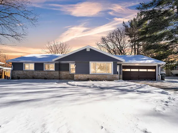 659 South 15th AVENUE, West Bend, WI 53095