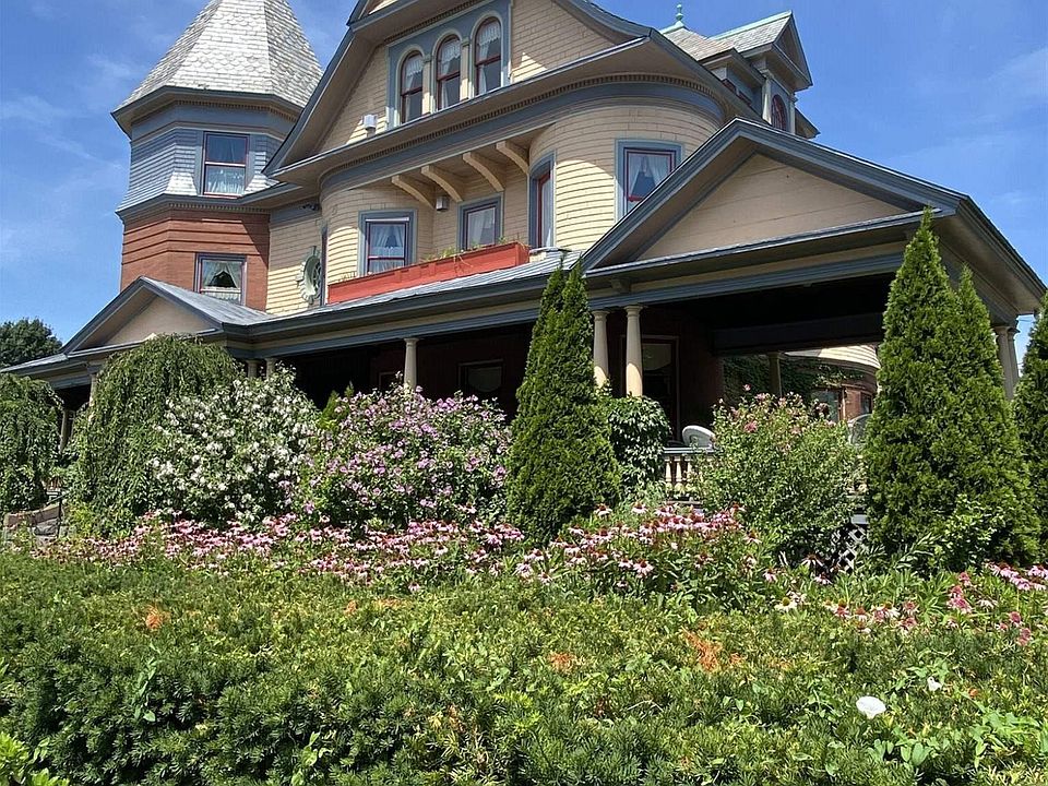 55 Union Ave, Saratoga Springs, NY 12866 Zillow