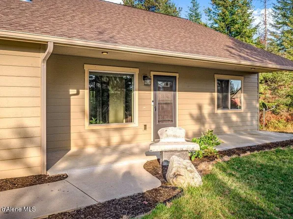 32916 N 16th Ave, Spirit Lake, ID 83869