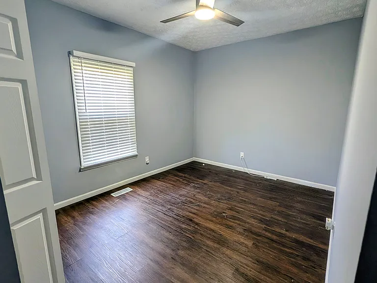 601 Arthur St — Photo 14
