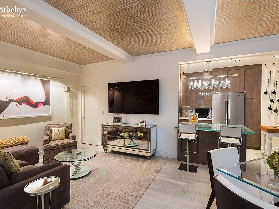 1st image of 320 E 57th St #Maisonette