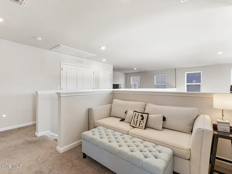 7695 Knightbell Cir — Photo 18