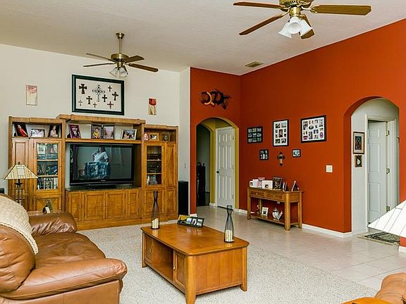 5th image of 35640 Welby Ct